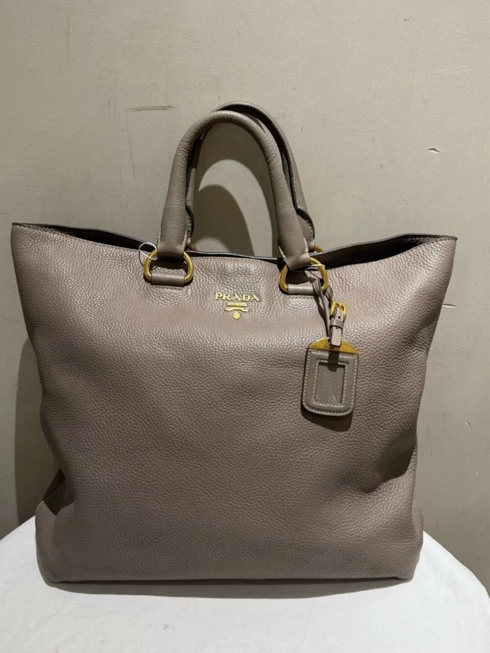 Prada Vitello Daino Elephant Grey Grain Leather Large Tote Handbag